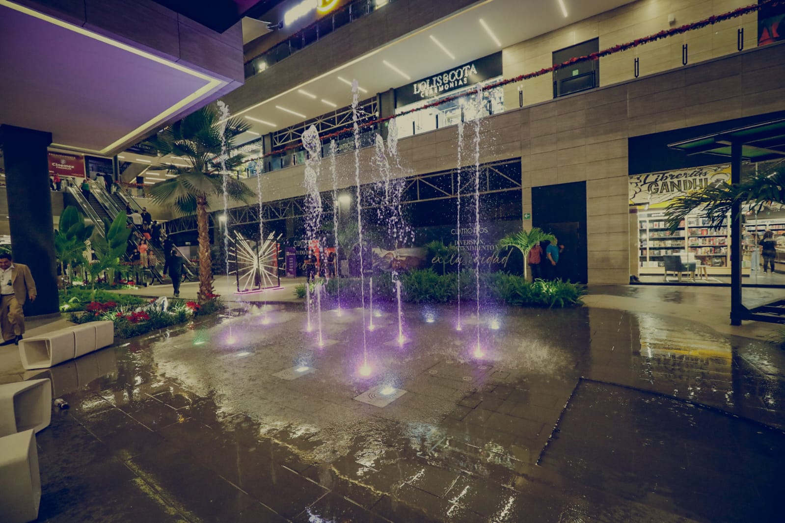 Majestuosa! Abre CUATRO RÍOS, la nueva plaza de Culiacán; ven a conocerla |  Los Noticieristas