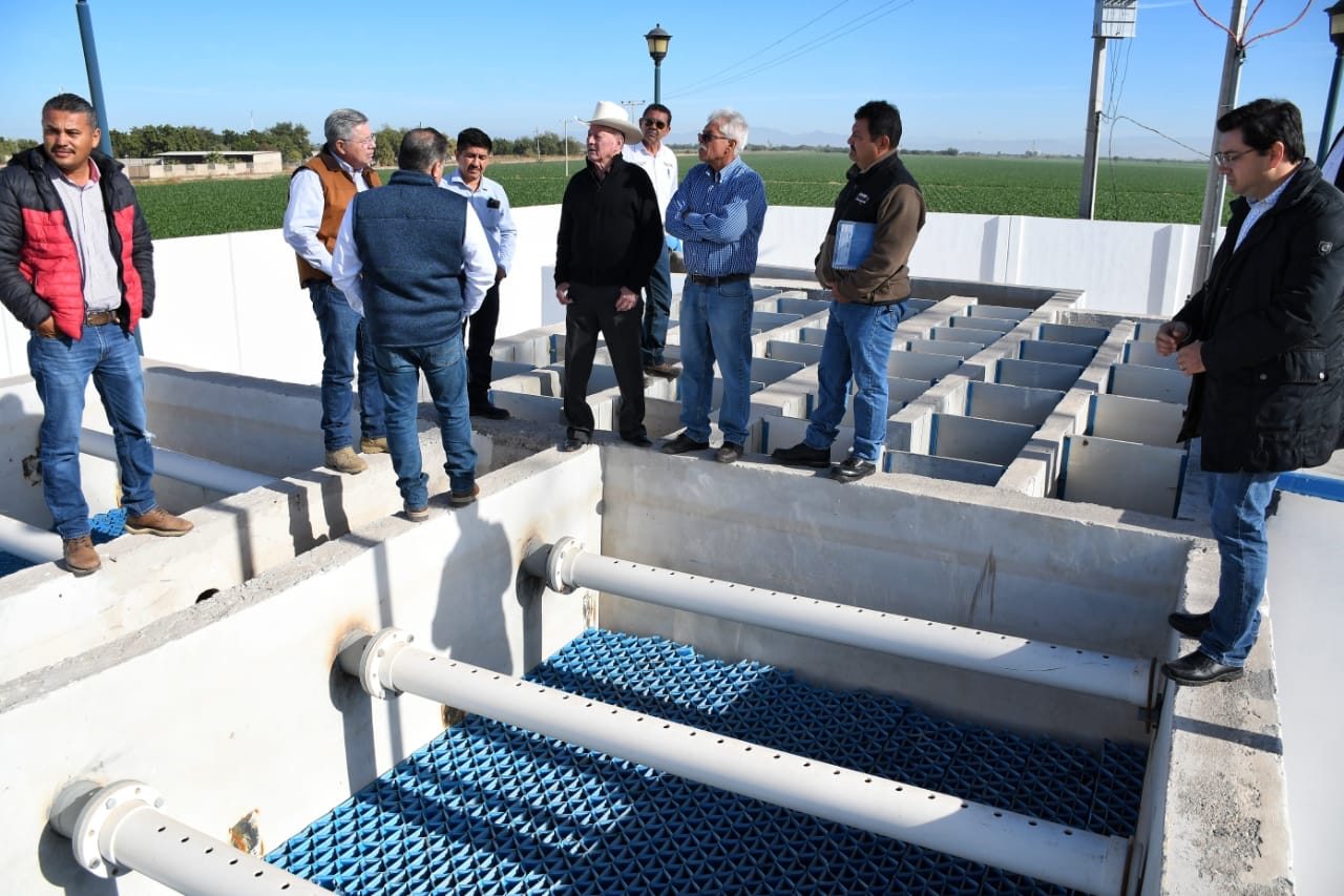 Analiza alcalde Miguel Ángel Angulo Acosta, poner a funcionar la planta potabilizadora de Alhuey, Angostura