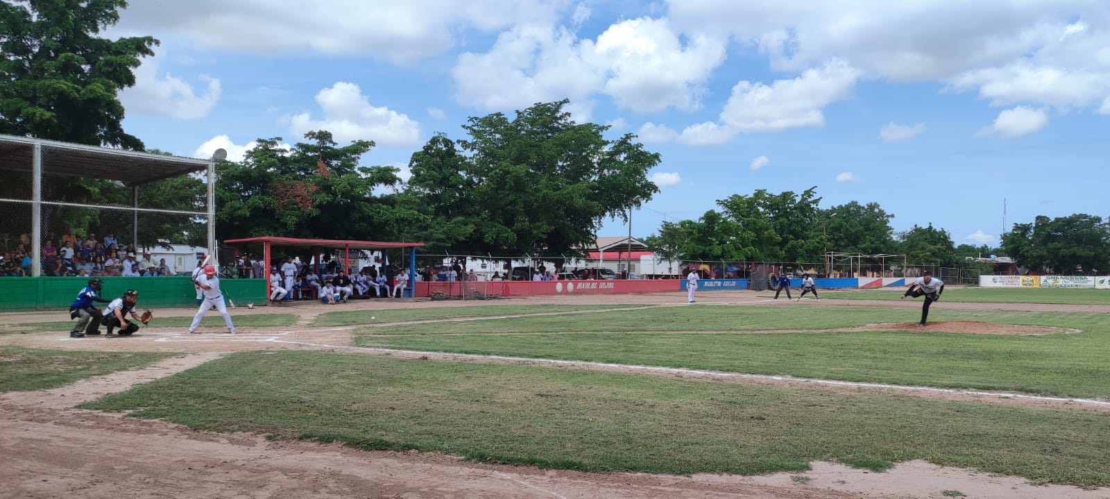 Bachimeto vence a Piratas y empata la Serie Final de la Liga Beisbol de Navolato