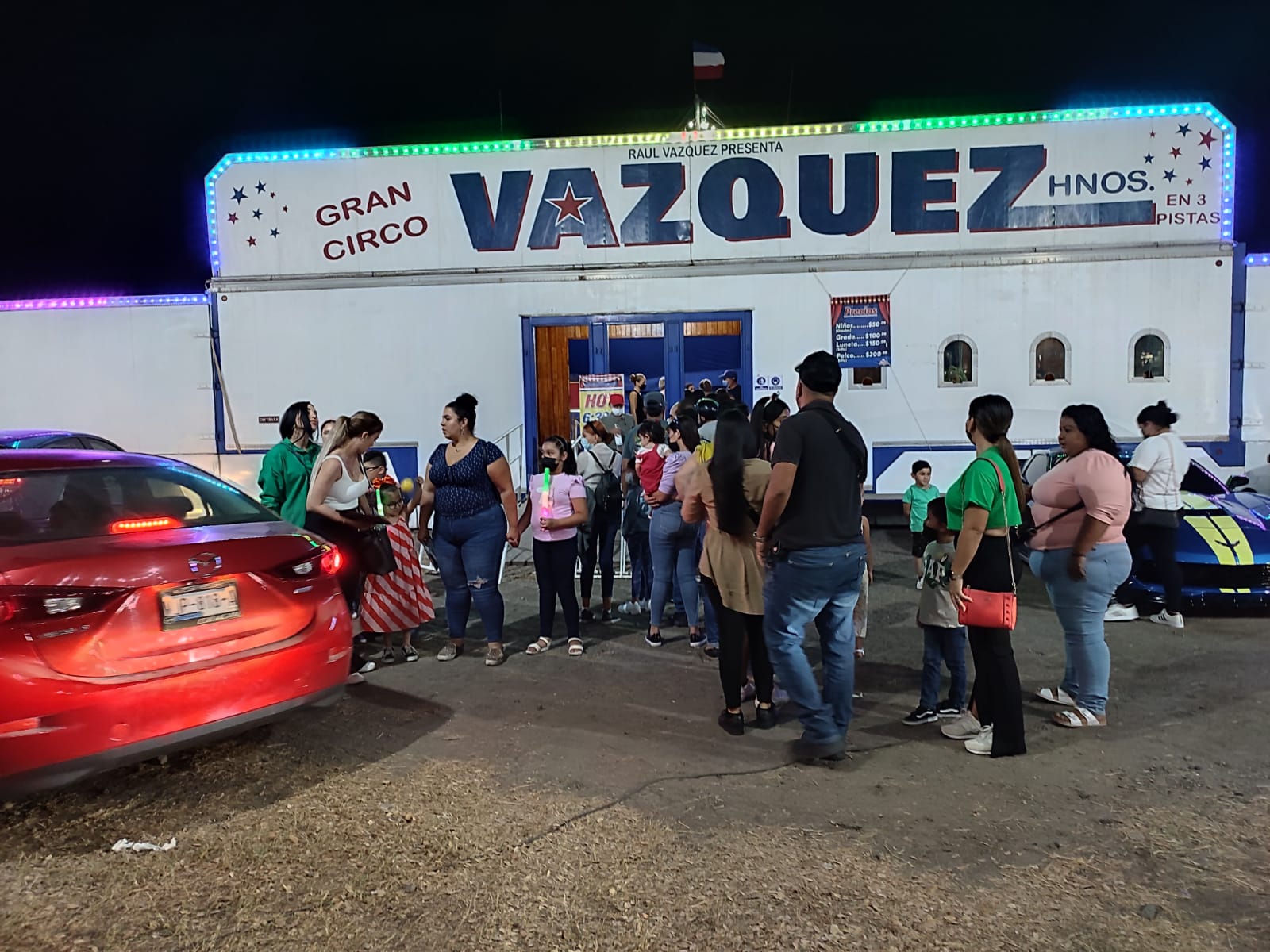 Circo Vázquez Hermanos en Mazatlán. Foto: Joel Jiménez