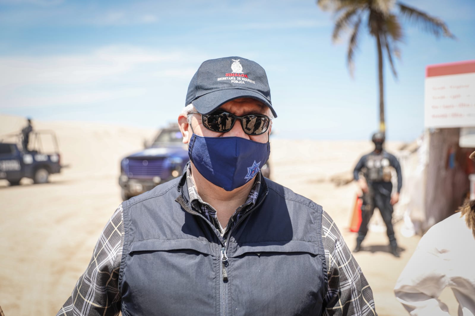 Cristobal Castañeda en operativo de Altata (Foto, José Betanzos)
