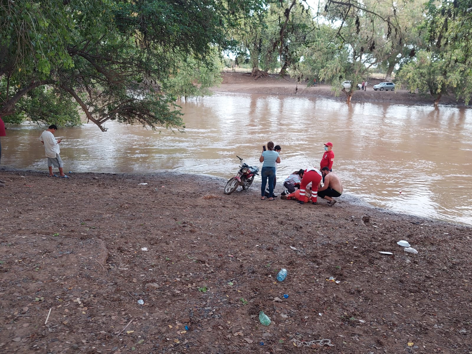 Desaparece químico del Issste en el río Sinaloa, en Guasave