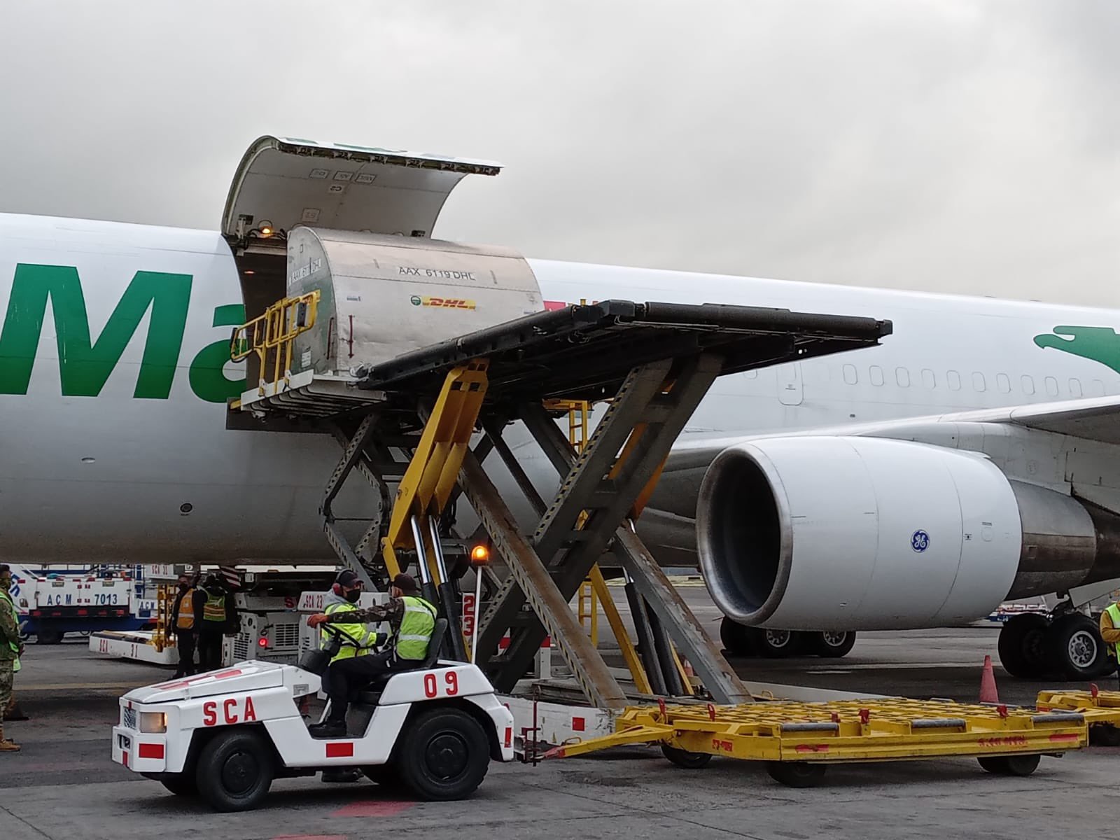 Embarque de vacunas pediátricas antiCOVID llega a México. Foto: Cortesía
