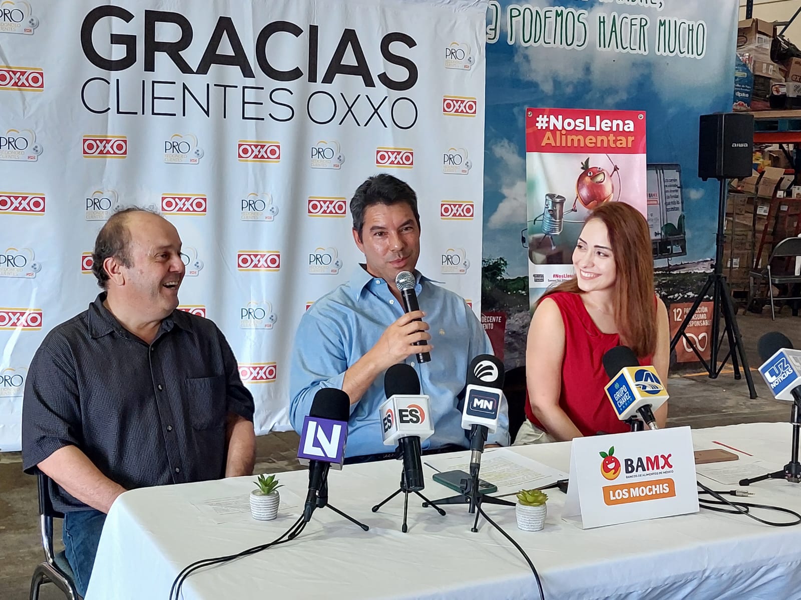 Digan Sí al redondeo OXXO – BAMX Los Mochis; se beneficiará con tu aportación al banco de alimentos Jairo Gastélum Orduño, presidente del patronato de Banco Alimentos de Los Mochis presentando la campaña ‘Sí al redondeo’