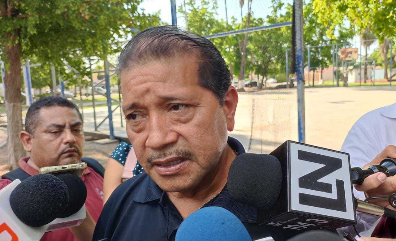 Mario Cosme Gallardo.