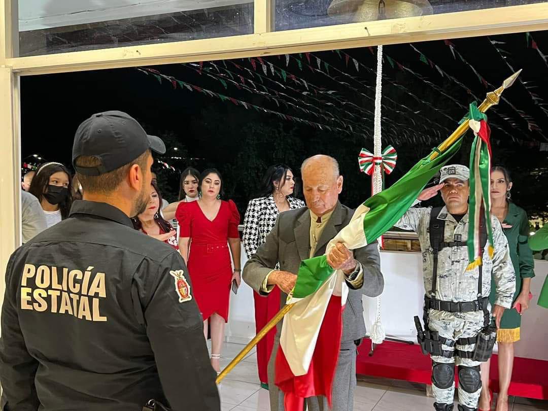 Miguel Ángel Angulo Acosta durante el grito de Independencia en Angostura. Foto: Cortesía