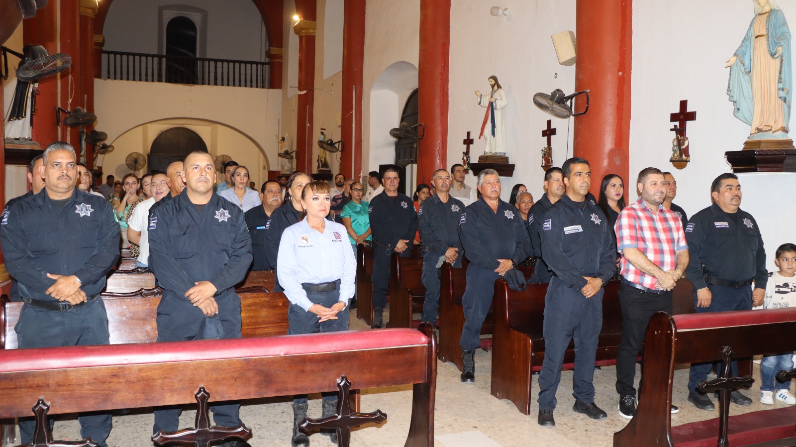 Misa en honor a los policías de Badiraguato. Foto: Cortesía