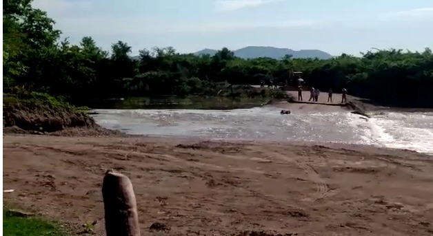 Paso irregular en el Río Presidio (captura de pantalla)