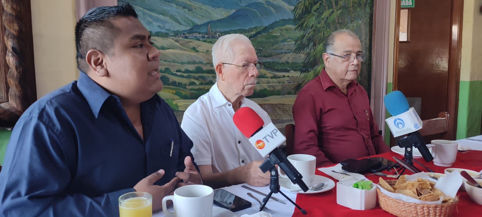 Profesionales de la salud mental anuncian las décimas jornadas de psiquiatría en Mazatlán (Foto, Luis Zatarain)
