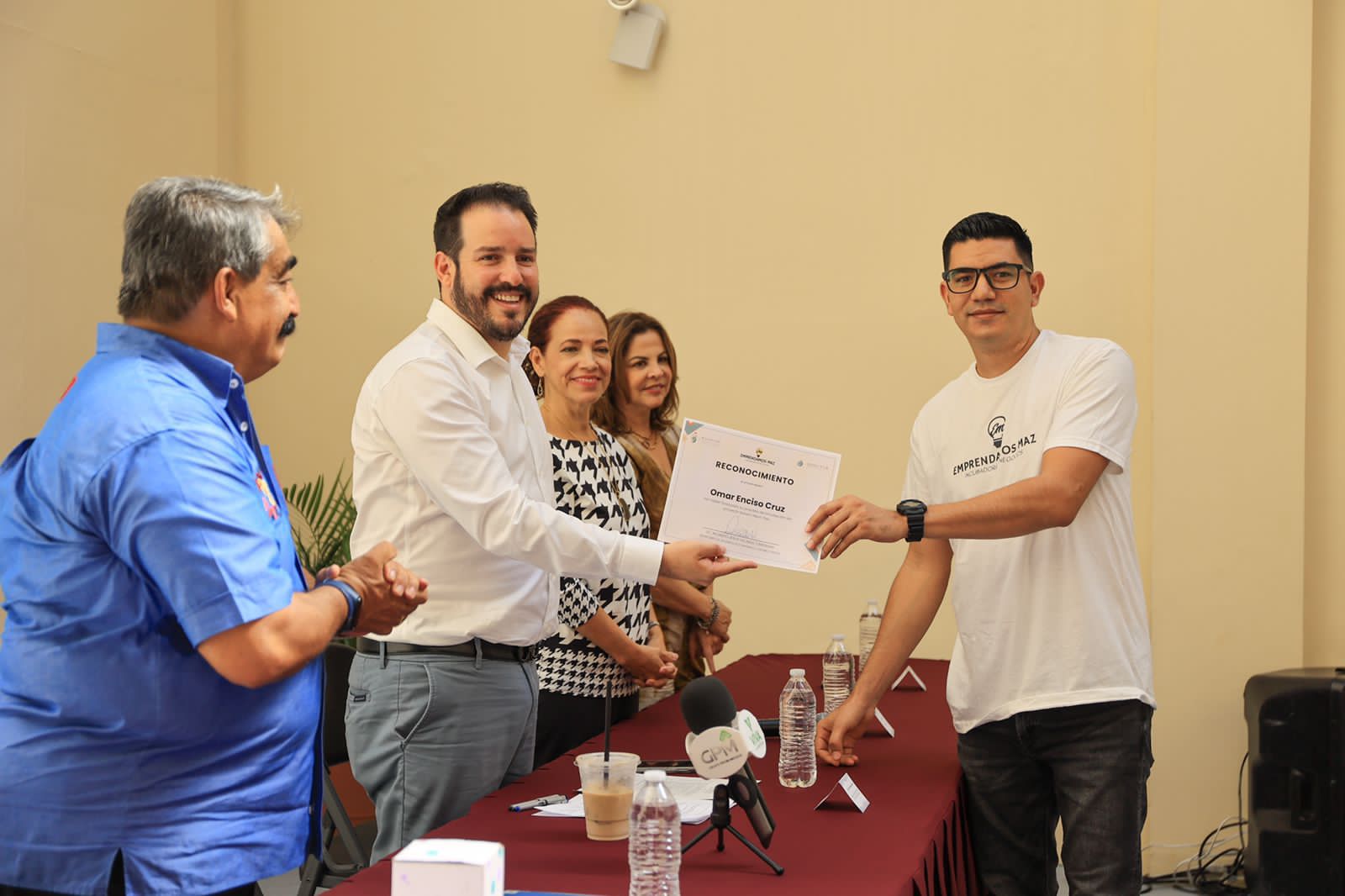 Se gradúa la quinta generación de Emprendamos Maz, proyecto de Sedectur; ya generan 201 empleos en el puerto