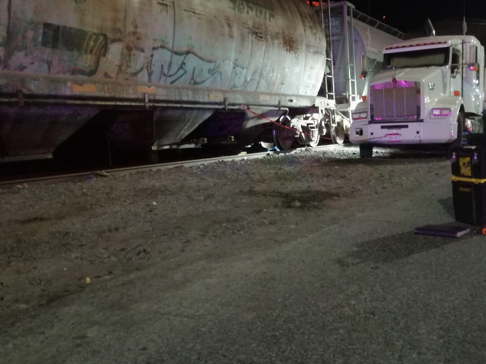 Tren embistió a una persona en Topolobampo. Foto: Fidel Hernández