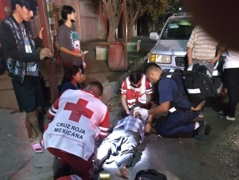 Motociclista atropella a adulto mayor en Costa Rica y ambos resultan ...