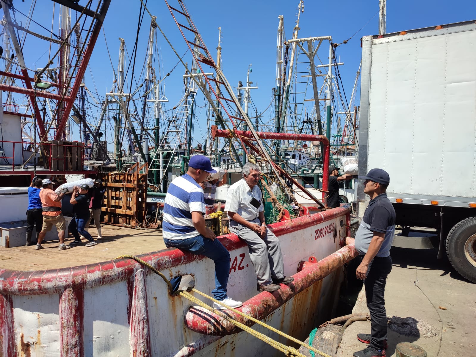 flota pesquera en Mazatlán